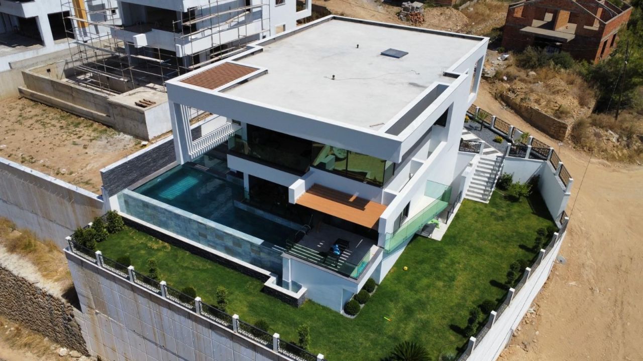 Вилла в Алании, Турция, 310 м² - фото 2