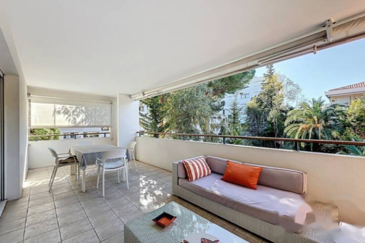 Квартира в Каннах, Франция, 70 м² - фото 2