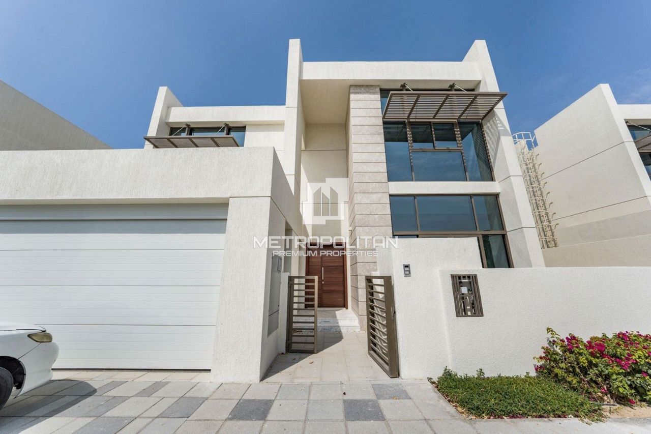 Вилла в Дубае, ОАЭ, 570 м² - фото 1