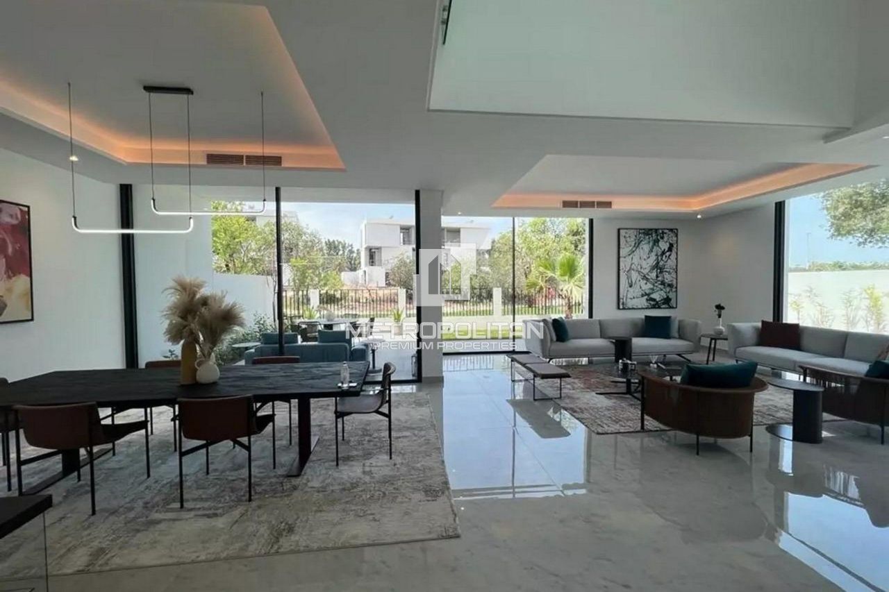 Вилла в Дубае, ОАЭ, 591 м² - фото 2