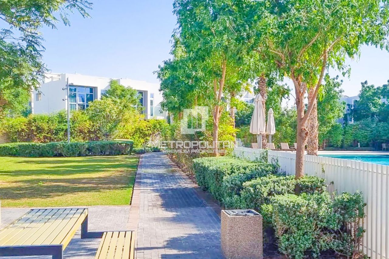 Таунхаус в Дубае, ОАЭ, 158 м² - фото 3