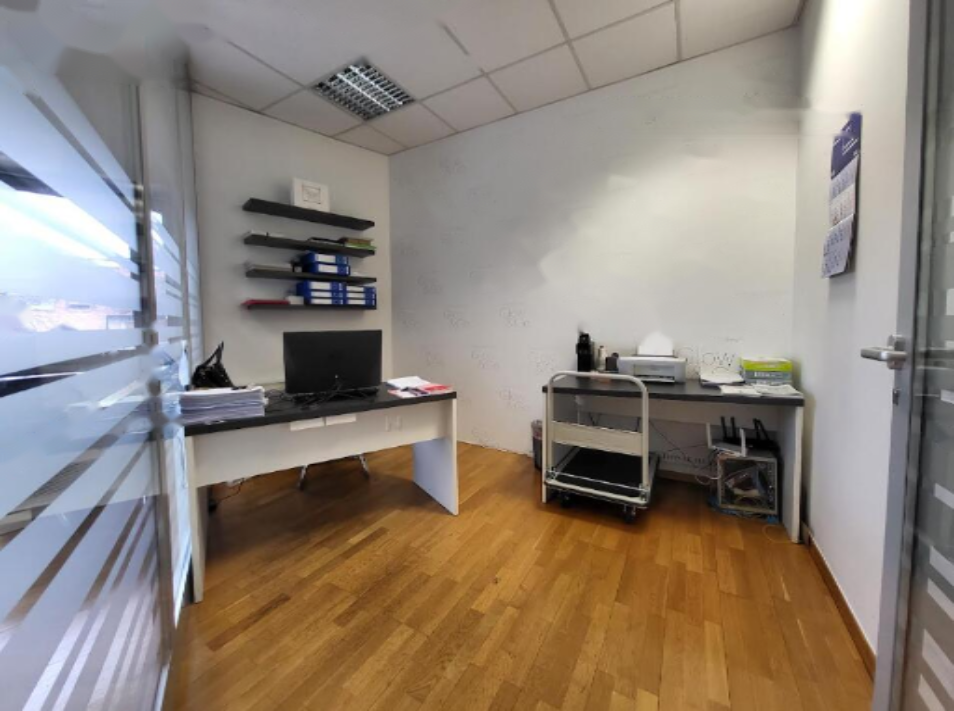 Офис в Любляне, Словения, 177 м² - фото 10