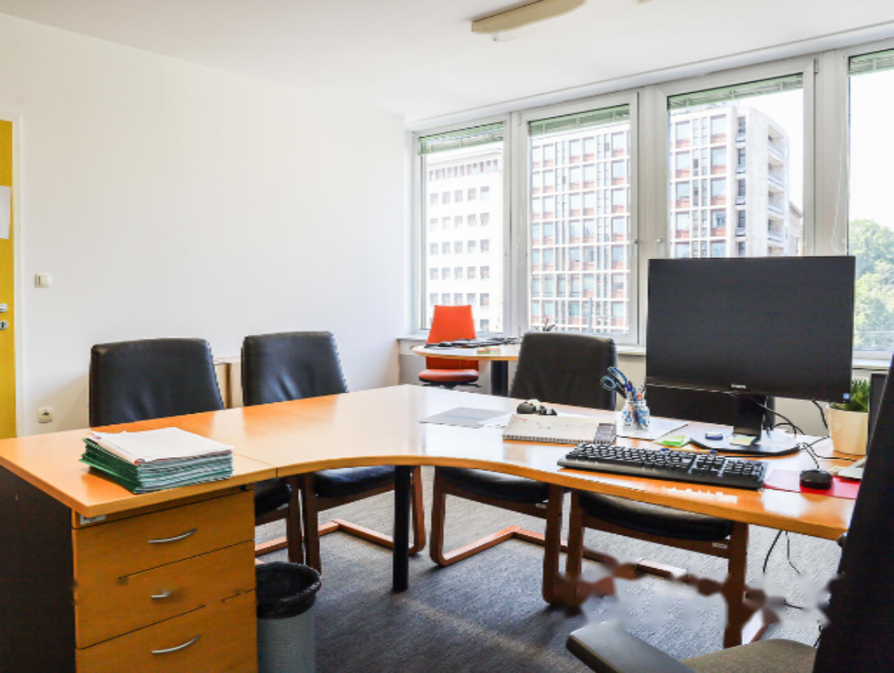 Офис в Любляне, Словения, 487 м² - фото 11