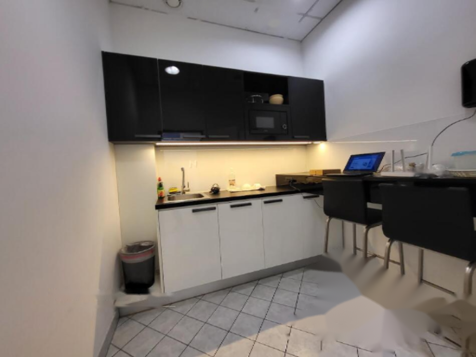 Офис в Любляне, Словения, 177 м² - фото 12