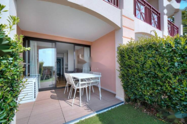 Квартира в Каннах, Франция, 28 м² - фото 5