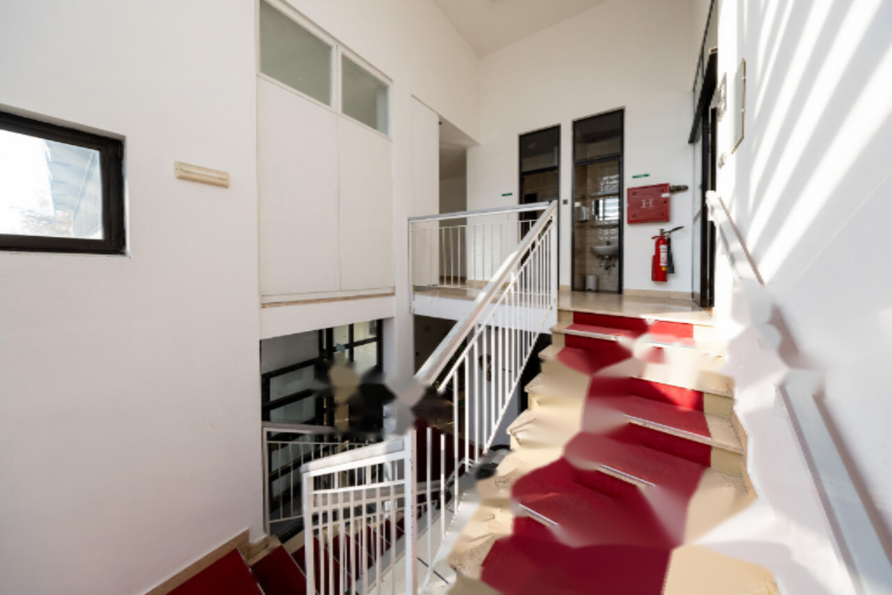 Офис в Любляне, Словения, 1 098 м² - фото 15