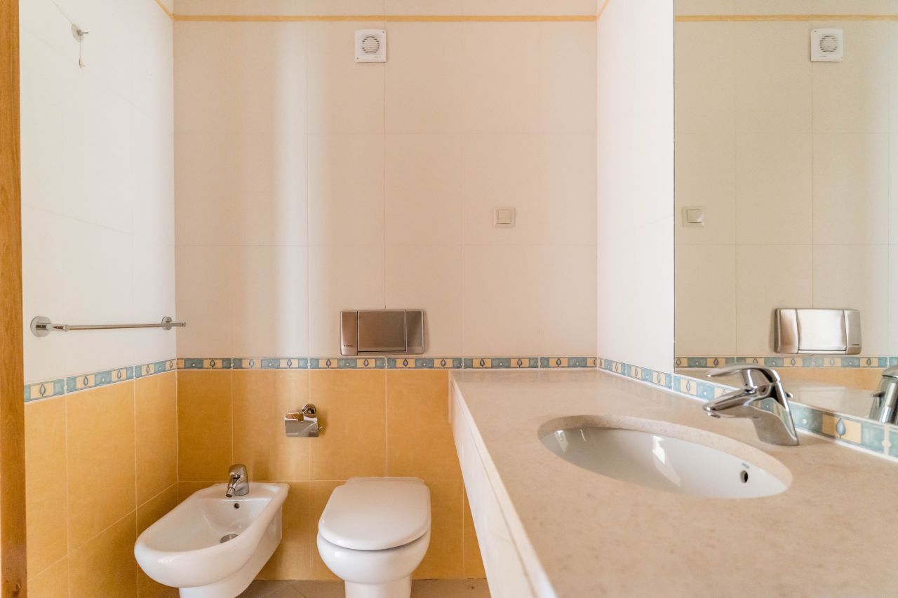 Квартира в Виламоре, Португалия, 147 м² - фото 8