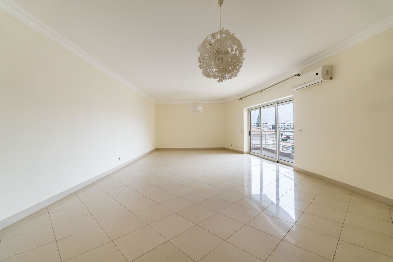 Квартира в Виламоре, Португалия, 147 м² - фото 9