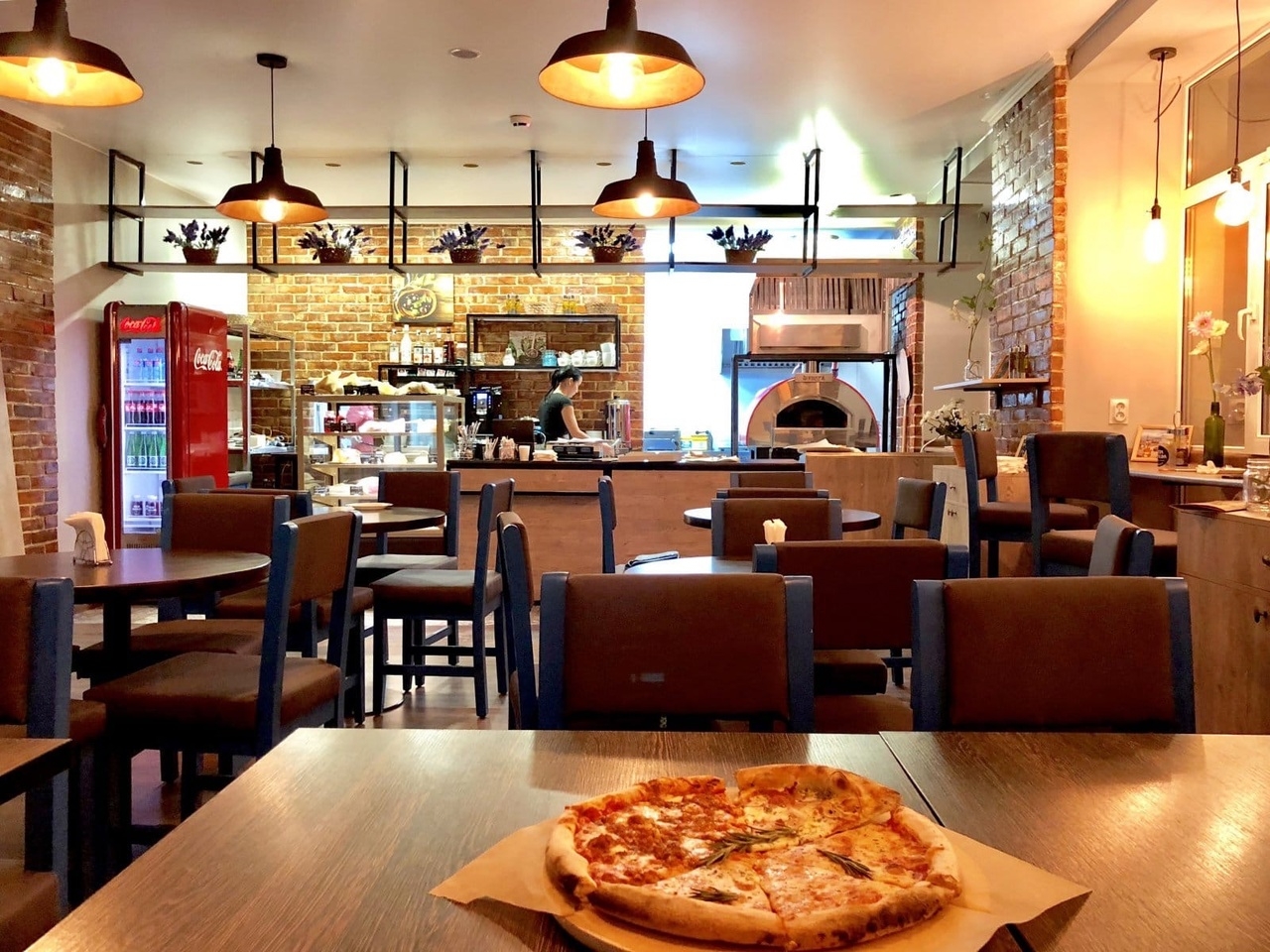 Кафе, ресторан в Ницце, Франция, 220 м² - фото 1