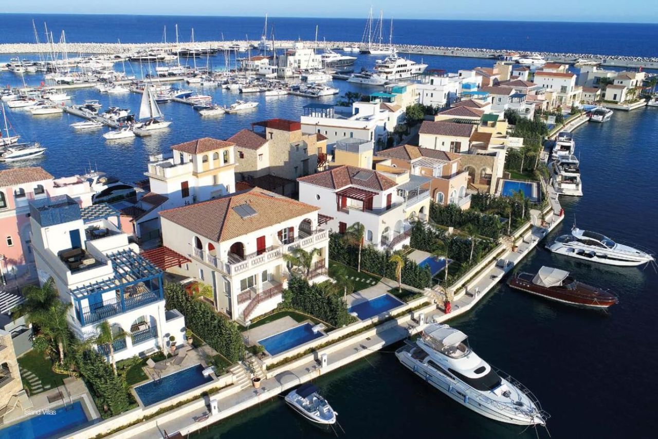 Вилла в Лимасоле, Кипр, 239 м² - фото 1