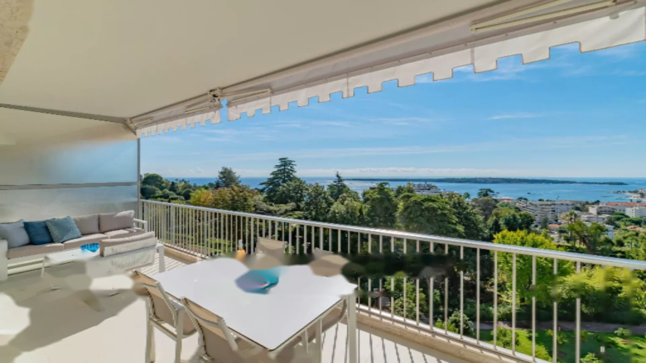 Квартира в Каннах, Франция, 105 м² - фото 1