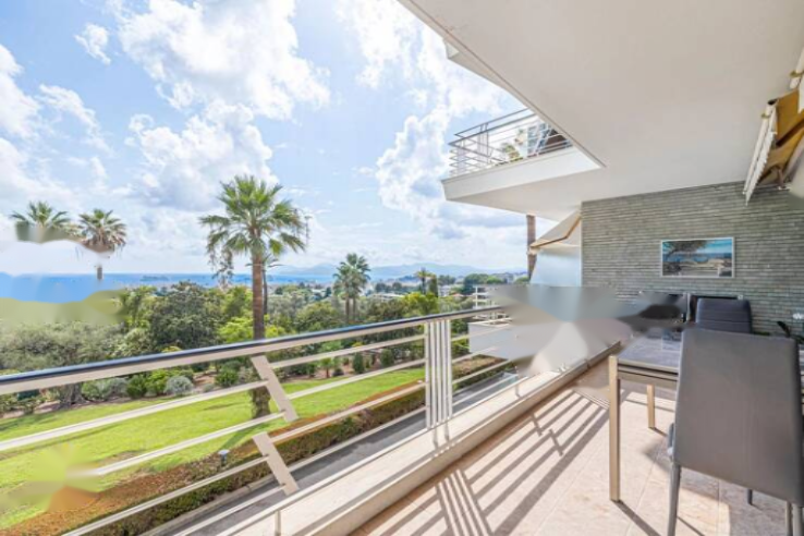 Квартира в Каннах, Франция, 76 м² - фото 1