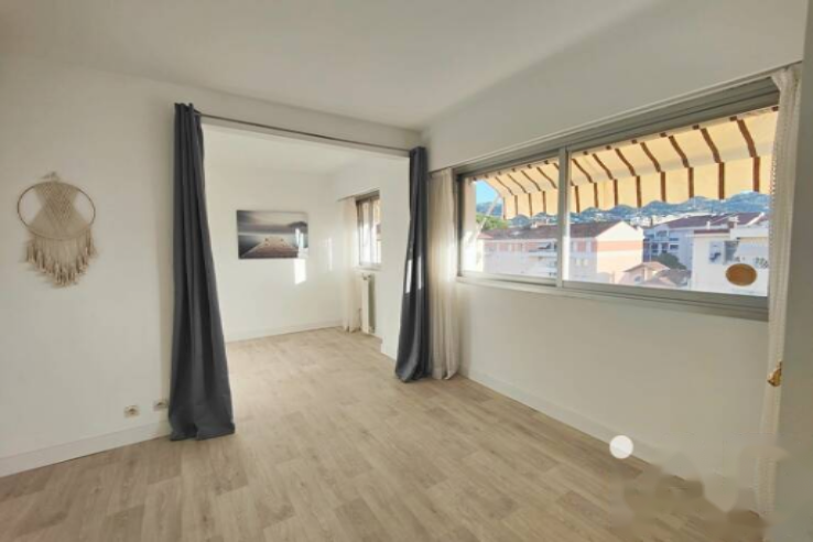 Квартира в Каннах, Франция, 43 м² - фото 1