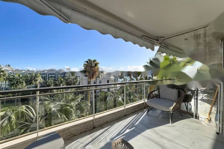 Квартира в Каннах, Франция, 61 м² - фото 1