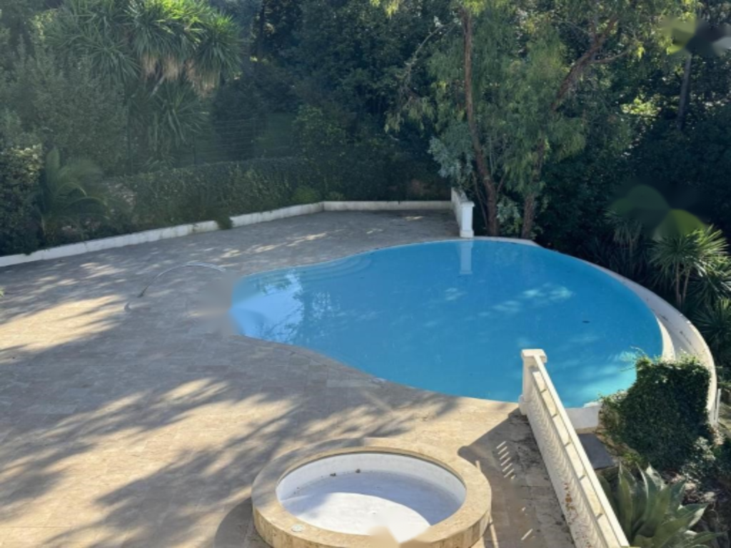 Квартира в Каннах, Франция, 146 м² - фото 1