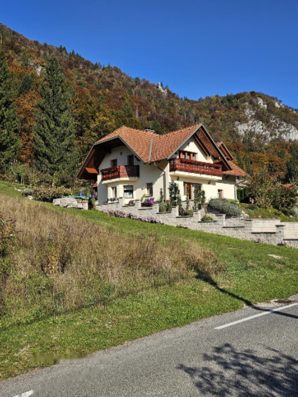 Дом в Есенице, Словения, 259 м² - фото 1