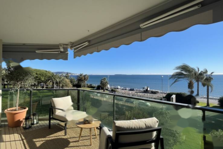 Квартира в Каннах, Франция, 65 м² - фото 1