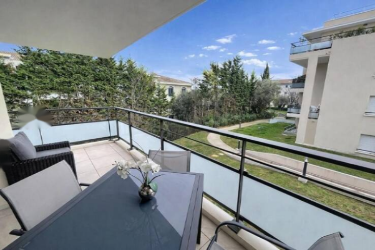 Квартира в Каннах, Франция, 65 м² - фото 1