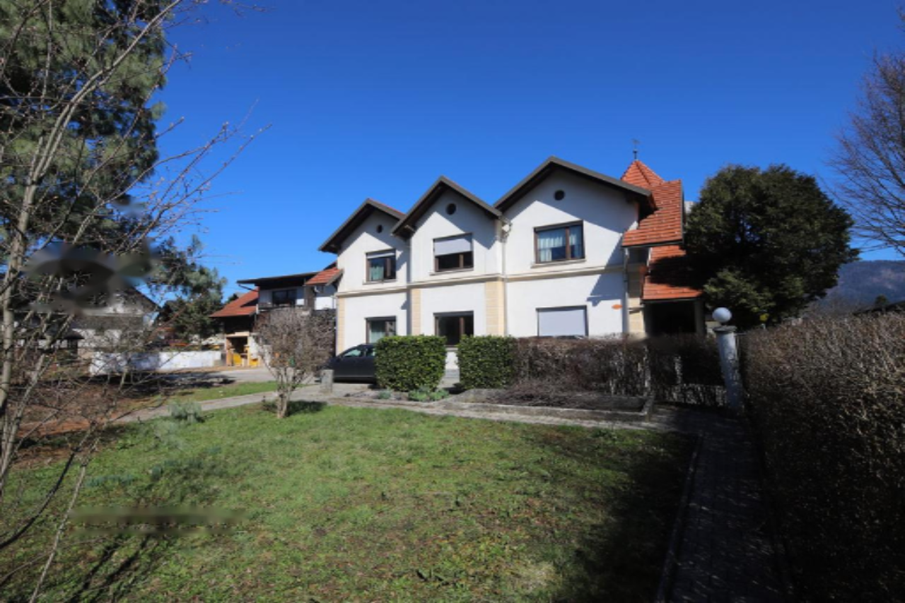 Дом в Радовлице, Словения, 438 м² - фото 1