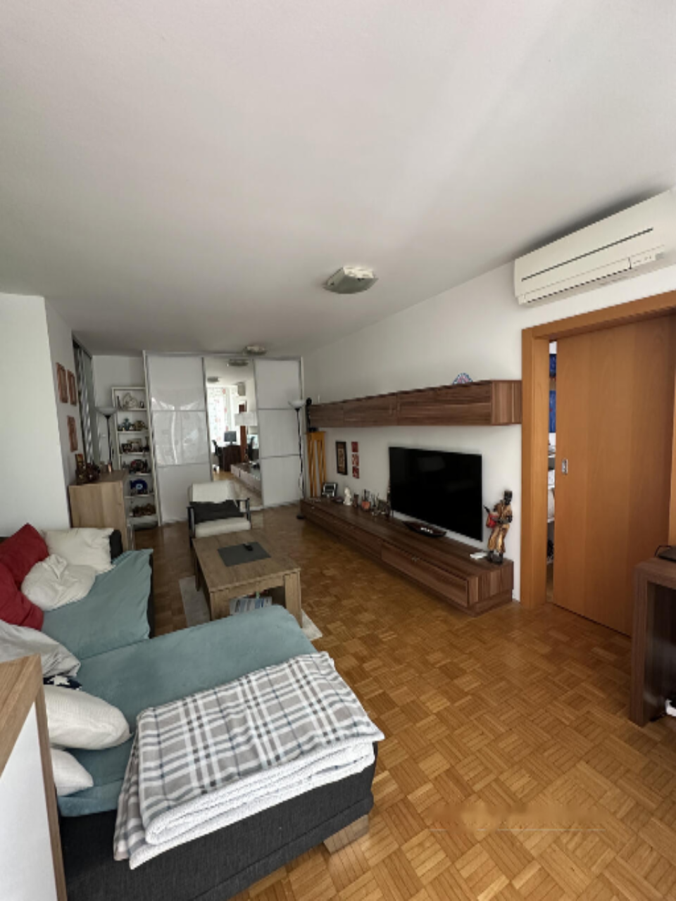 Квартира в Любляне, Словения, 74 м² - фото 1