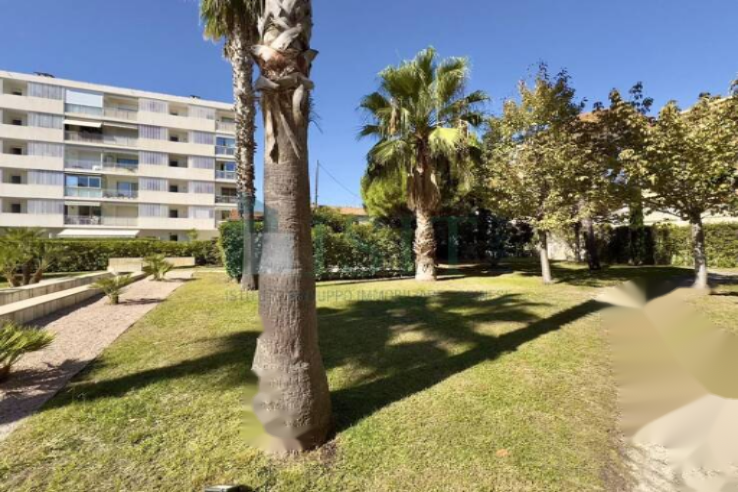 Квартира в Каннах, Франция, 36 м² - фото 1