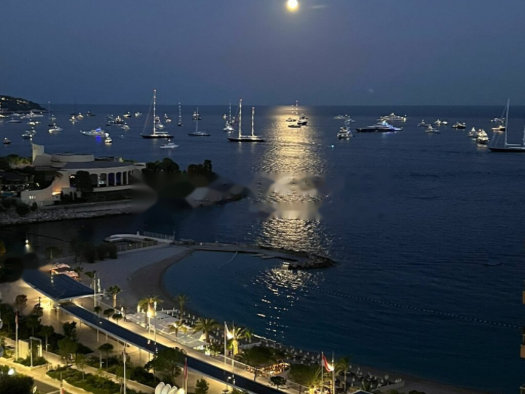 Квартира в Ларвотто, Монако, 30 м² - фото 1