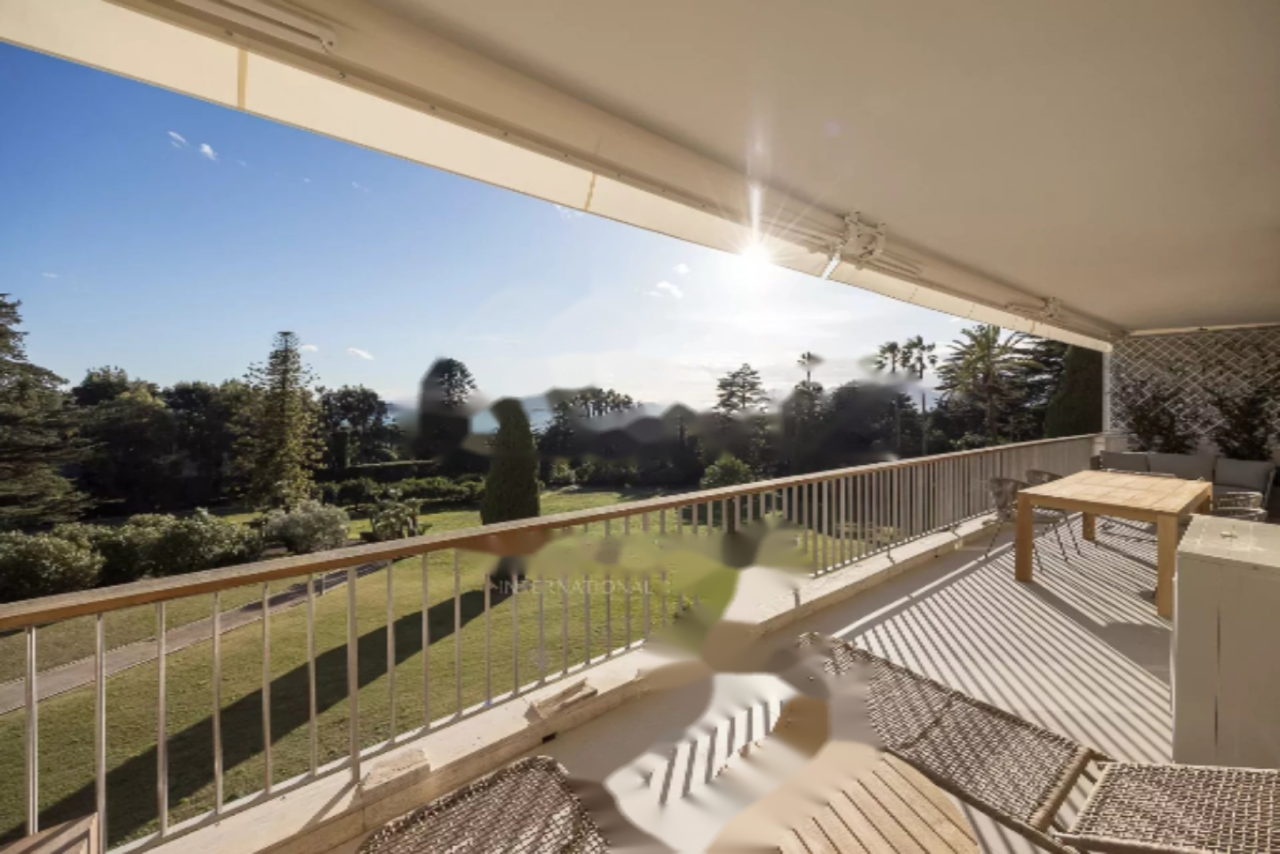 Квартира в Каннах, Франция, 110 м² - фото 2