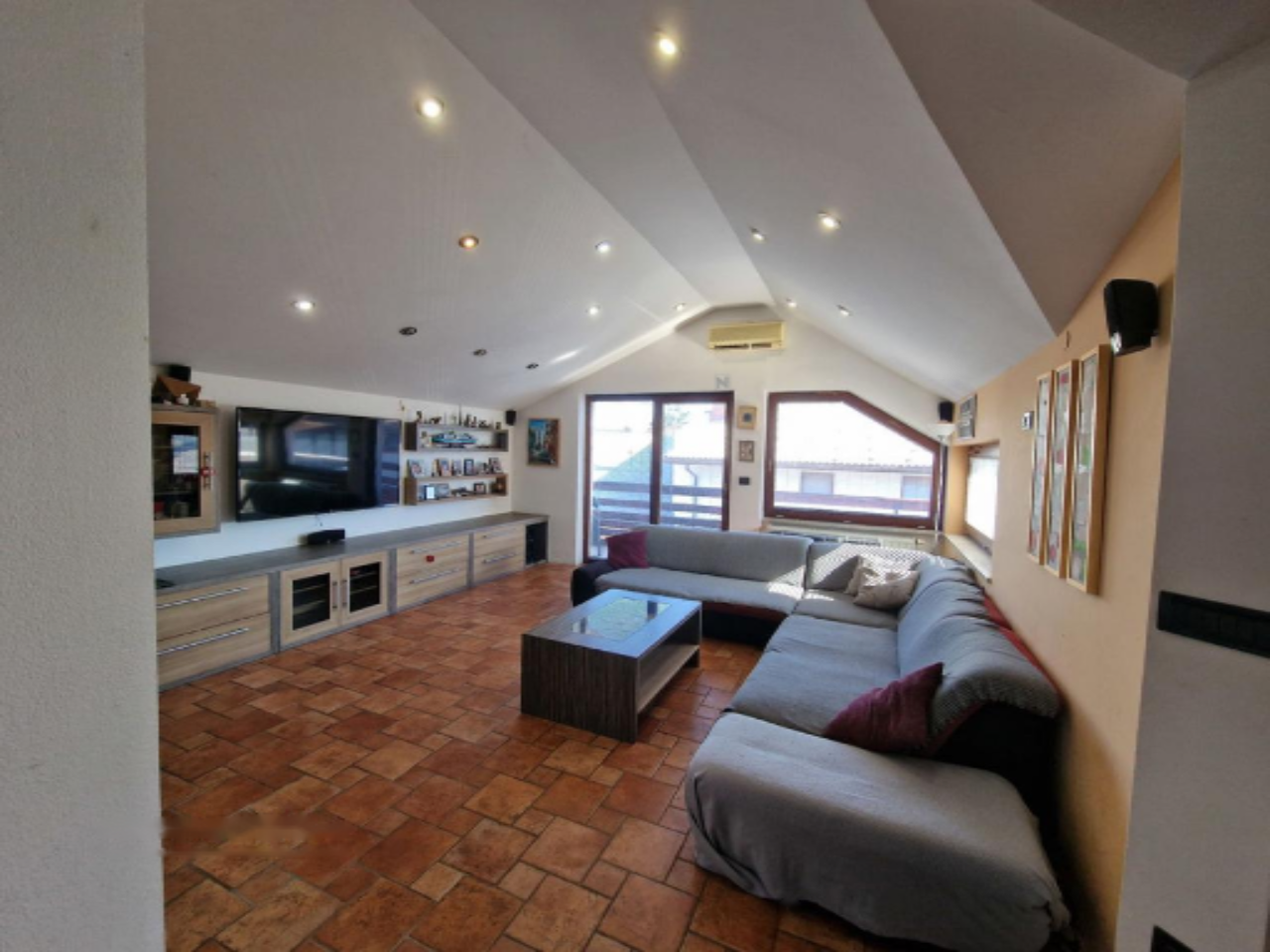 Квартира в Любляне, Словения, 151 м² - фото 2