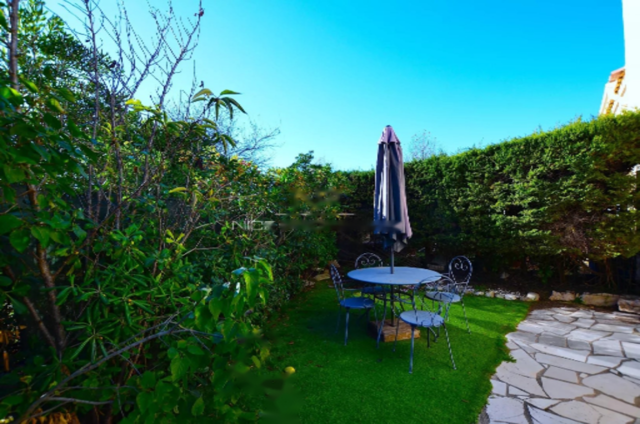 Квартира в Каннах, Франция, 95 м² - фото 4