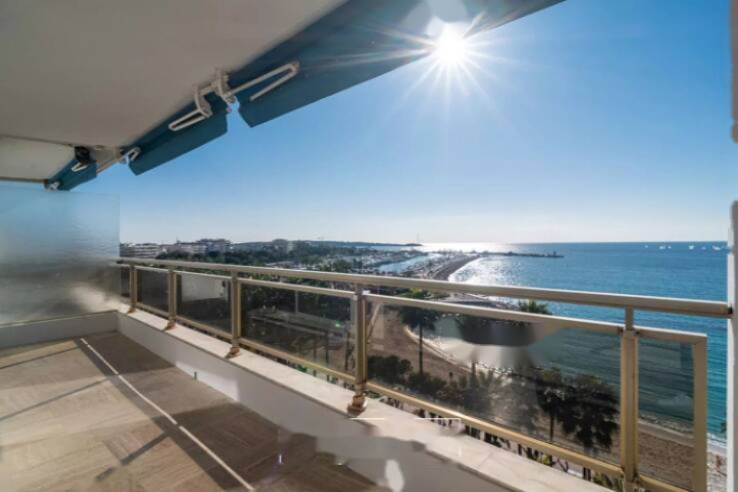 Квартира в Каннах, Франция, 85 м² - фото 2