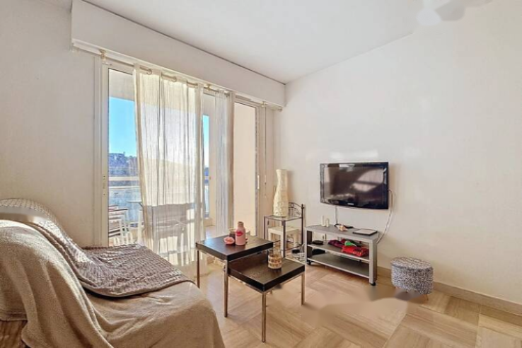 Квартира в Каннах, Франция, 34 м² - фото 2