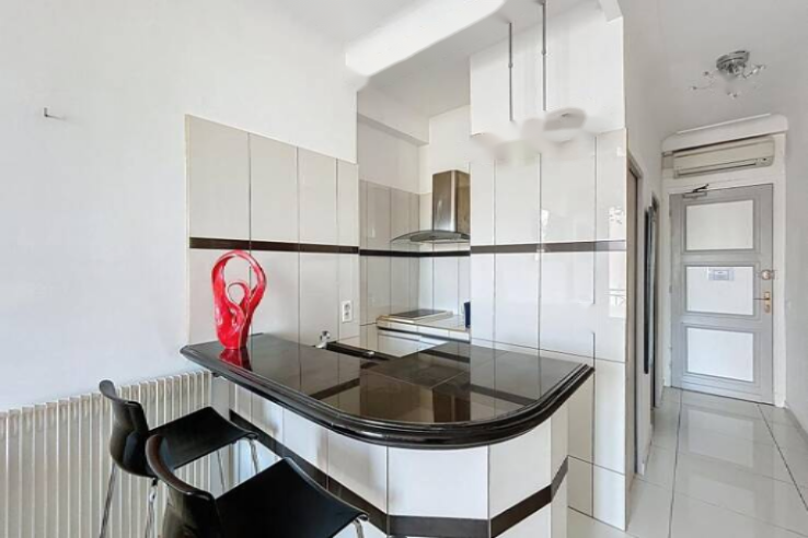 Квартира в Каннах, Франция, 22 м² - фото 2