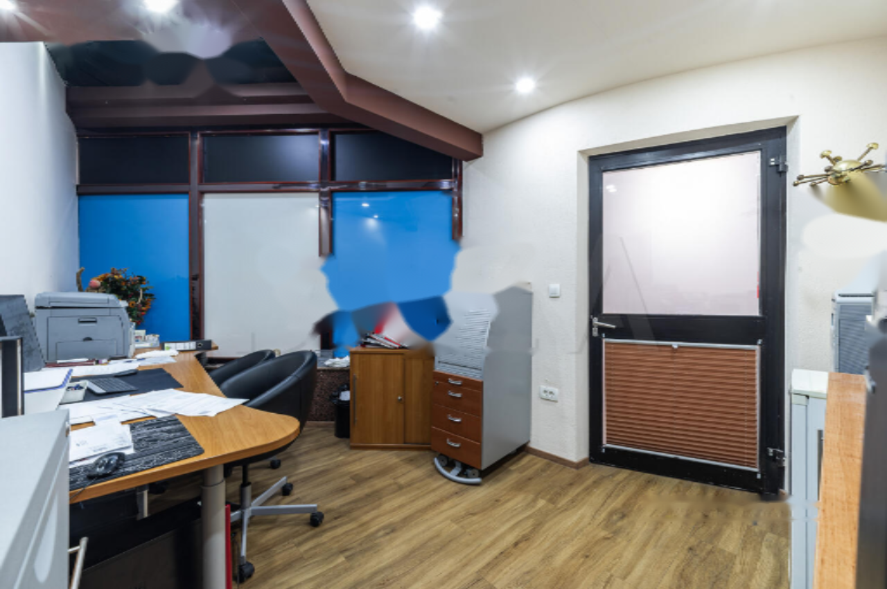 Офис в Любляне, Словения, 48 м² - фото 6