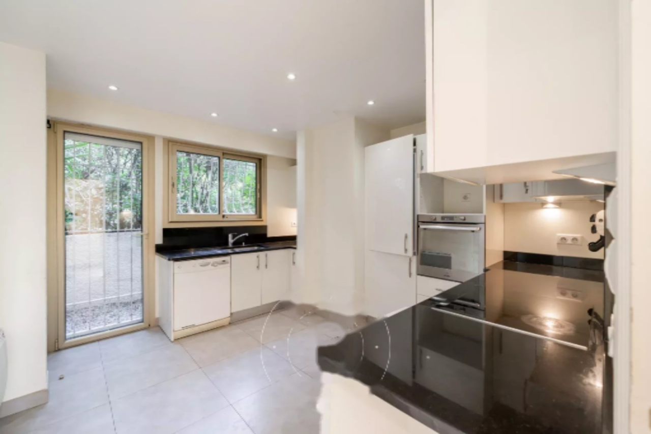 Квартира в Каннах, Франция, 106 м² - фото 6