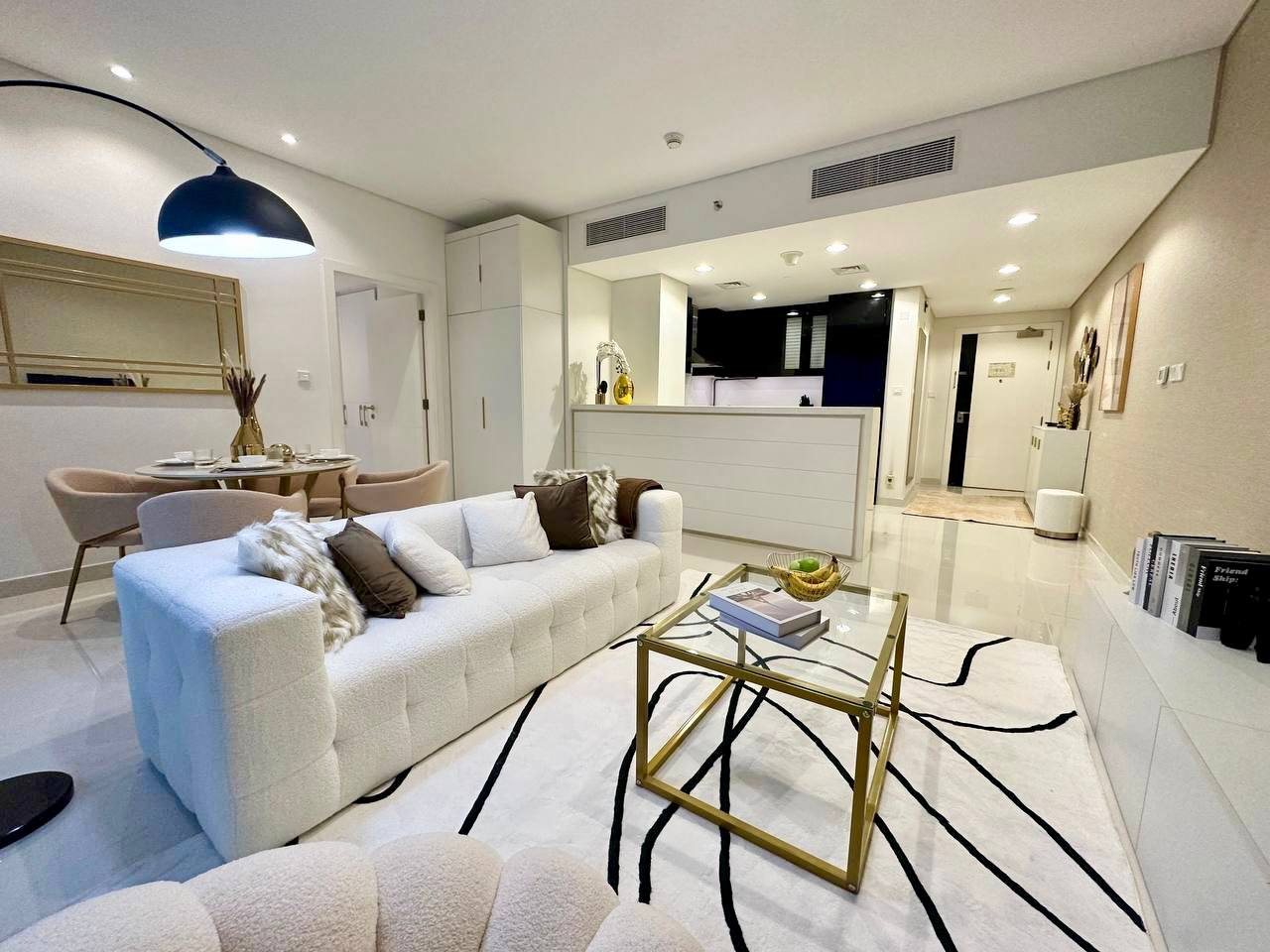 Квартира в Дубае, ОАЭ, 75.89 м² - фото 1