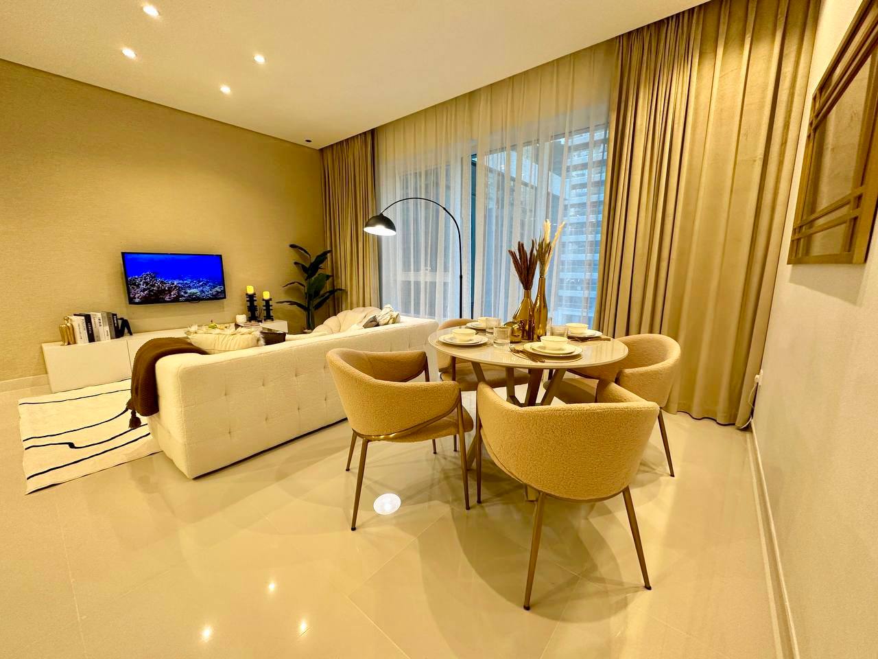 Квартира в Дубае, ОАЭ, 75.89 м² - фото 2