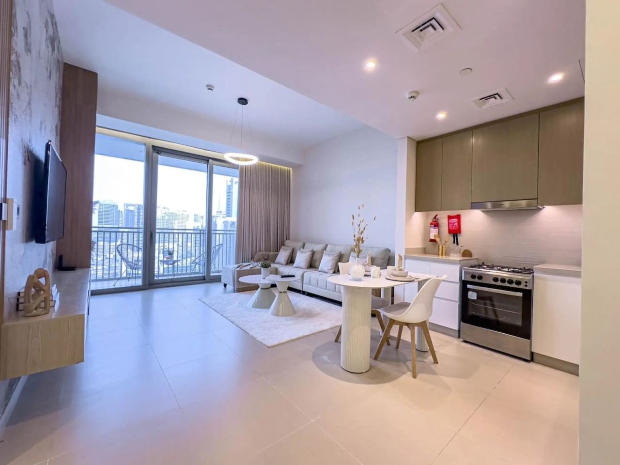 Квартира в Дубае, ОАЭ, 63 м² - фото 2