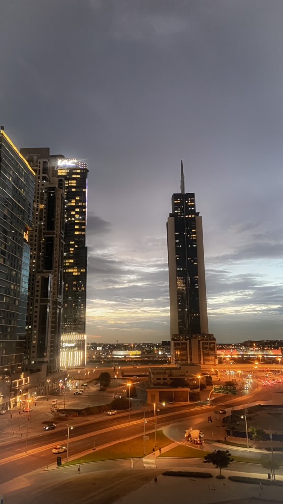 Квартира в Дубае, ОАЭ, 50 м² - фото 18