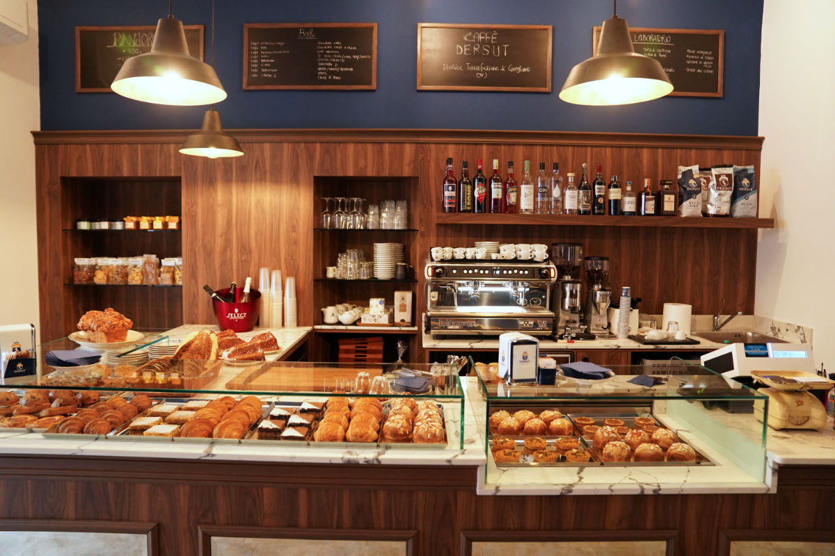 Кафе, ресторан в Милане, Италия, 85 м² - фото 2