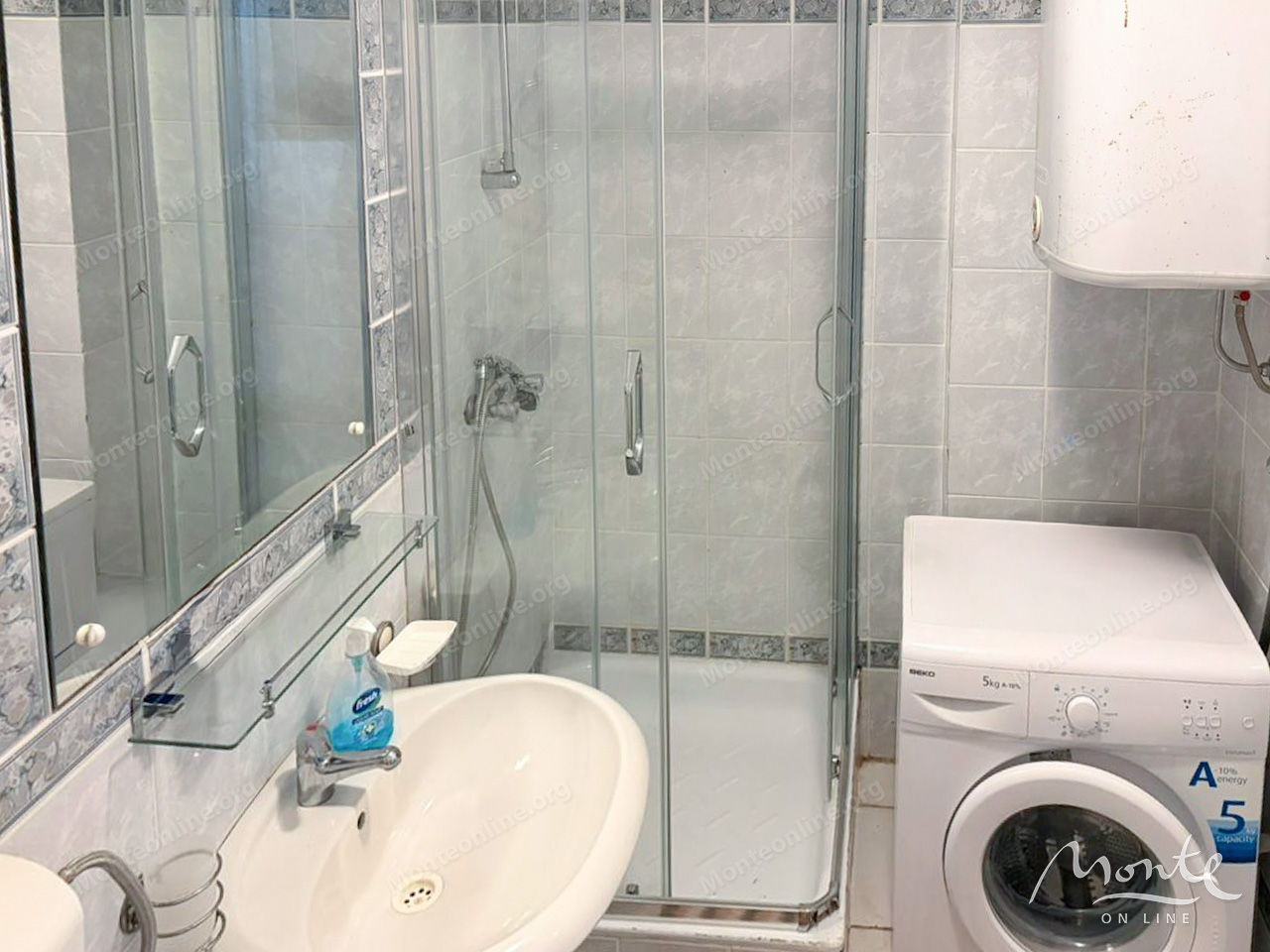 Апартаменты в Святом Стефане, Черногория, 45 м² - фото 8