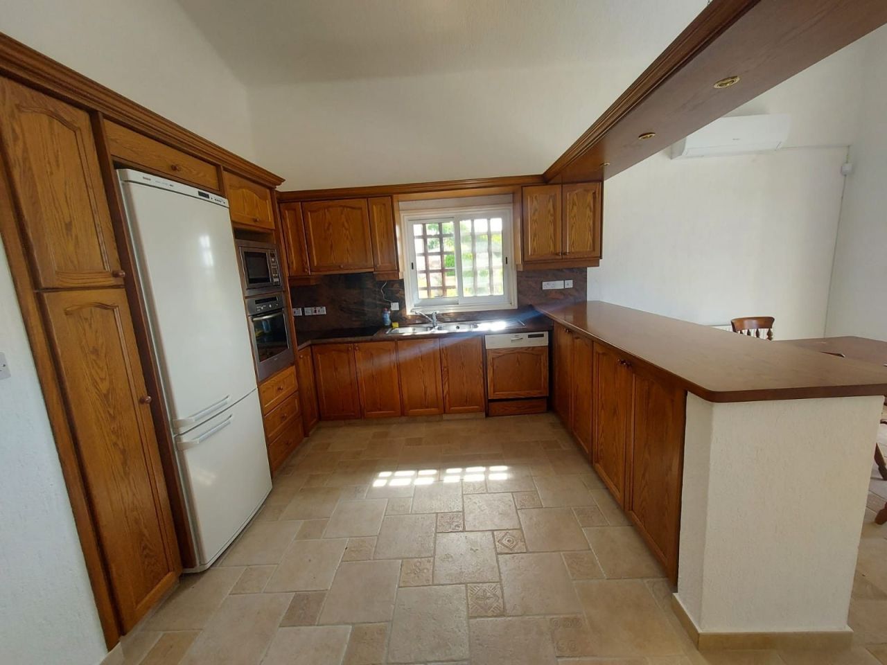 Вилла в Пафосе, Кипр, 500 м² - фото 10