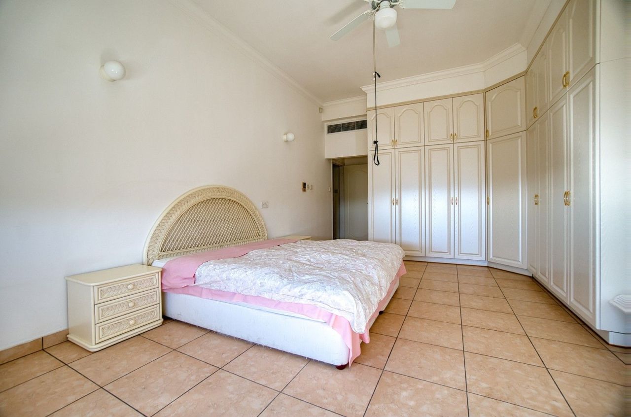 Вилла в Пафосе, Кипр, 780 м² - фото 18