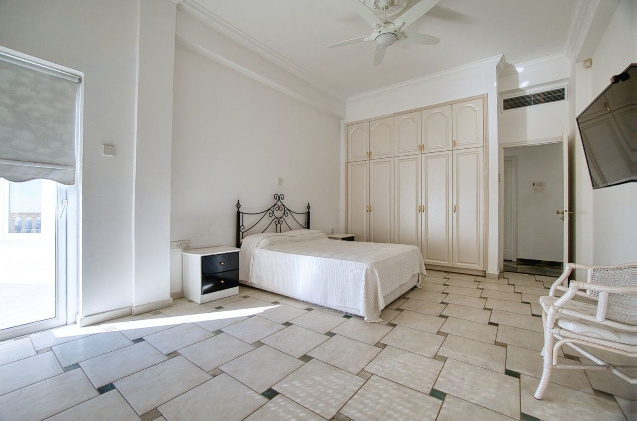 Вилла в Пафосе, Кипр, 780 м² - фото 19