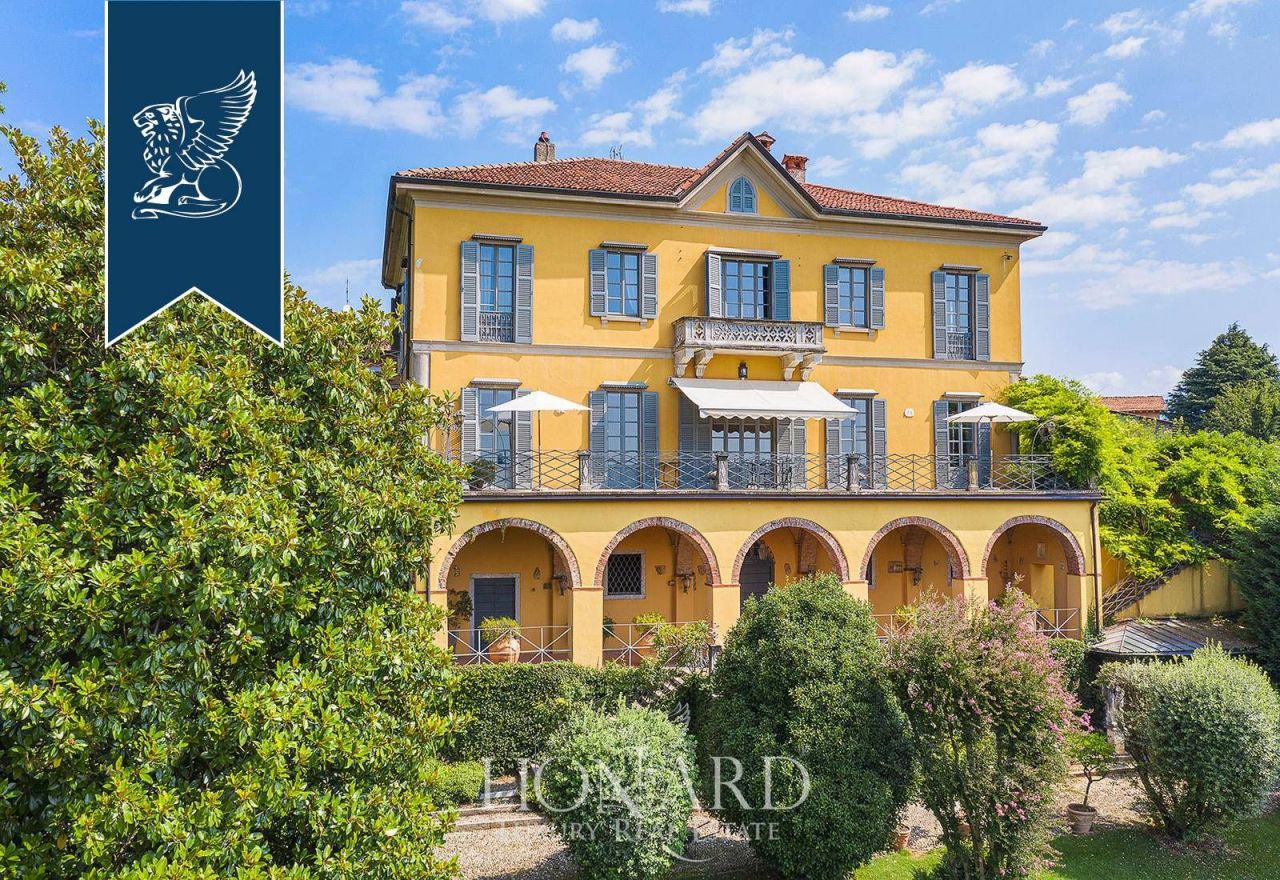 Вилла в Лекко, Италия, 1 950 м² - фото 4