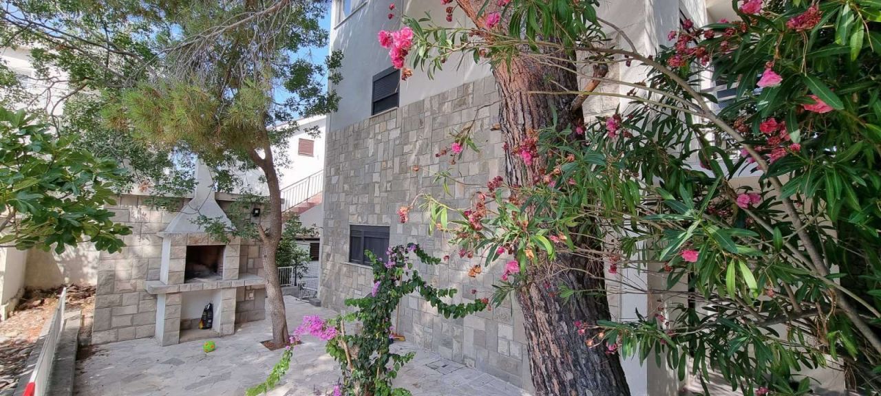 Вилла в Баре, Черногория, 175 м² - фото 7