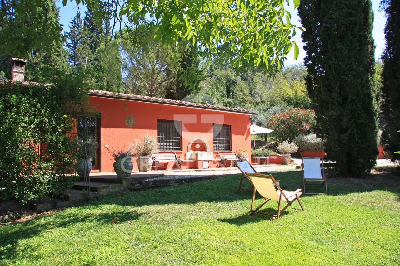 Дом в Джове, Италия, 393.65 м² - фото 8