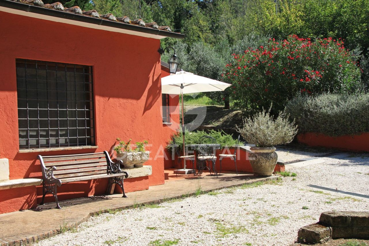 Дом в Джове, Италия, 393.65 м² - фото 9