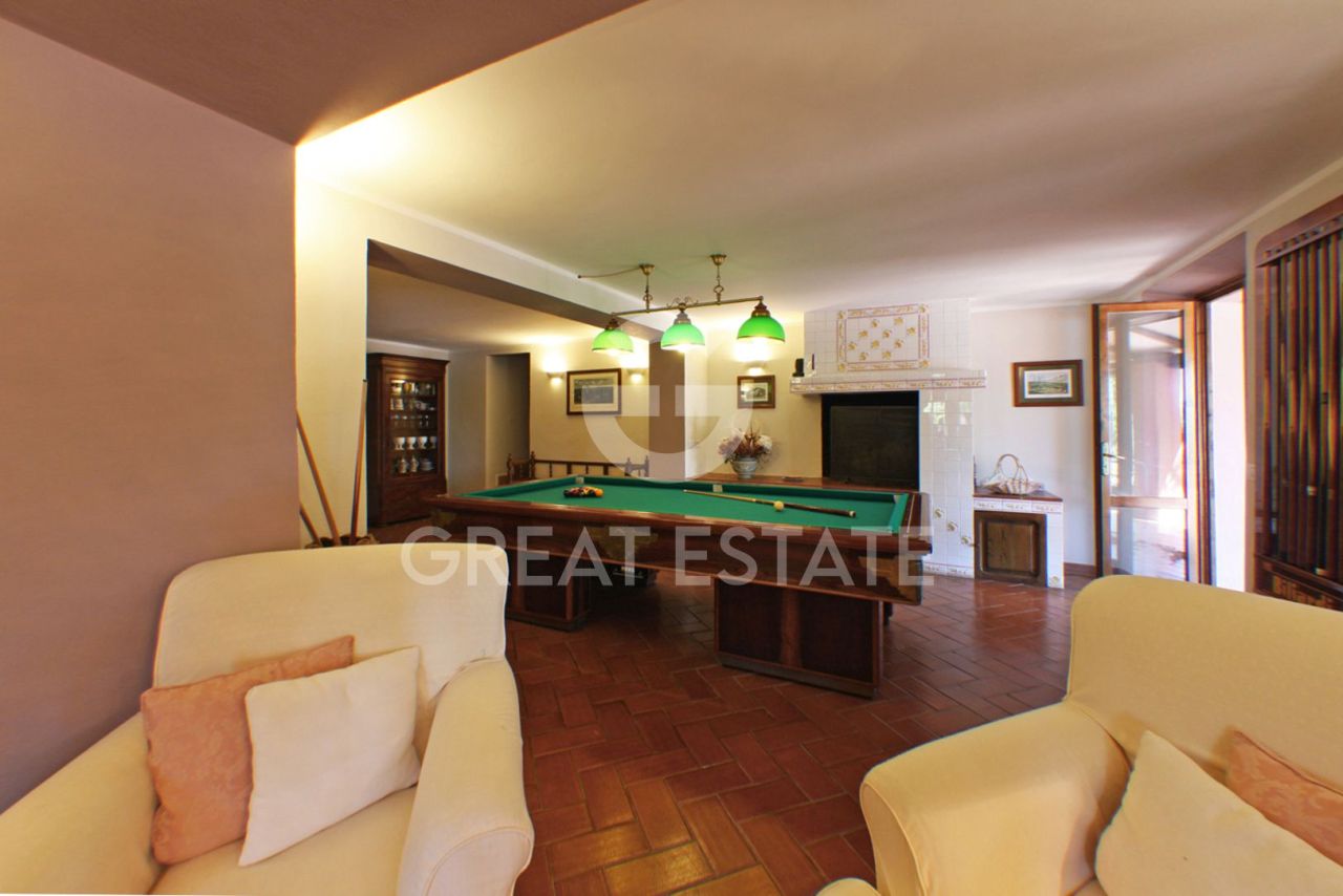 Дом в Джове, Италия, 393.65 м² - фото 15