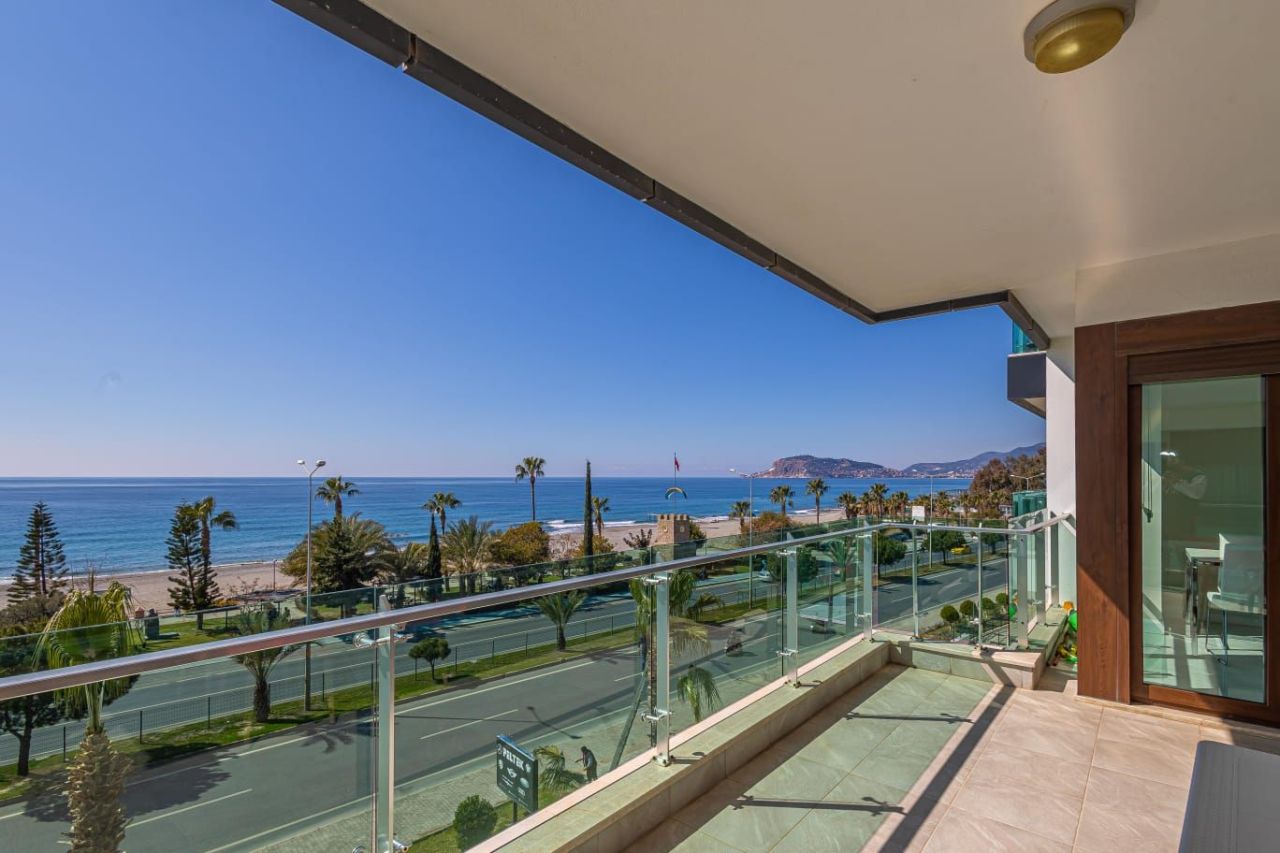 Апартаменты в Алании, Турция, 160 м² - фото 1