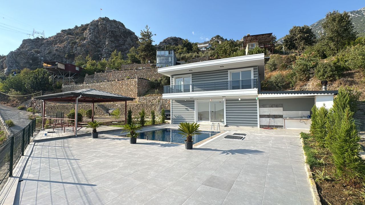 Вилла в Алании, Турция, 179 м² - фото 1